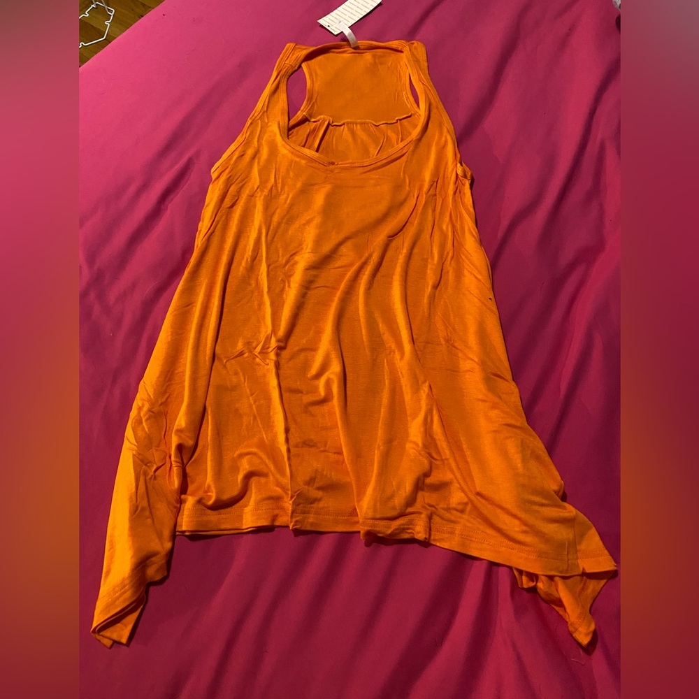 SALE 3/$20 NWT CHROME USA tunic tank,orange flowy fabric,hanky hem,racer back,M